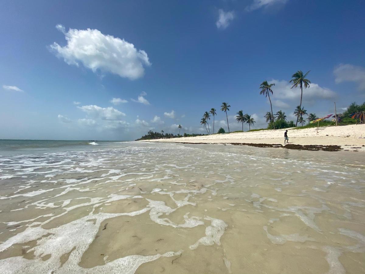 Aqua Resort Diani Beach Ngoại thất bức ảnh